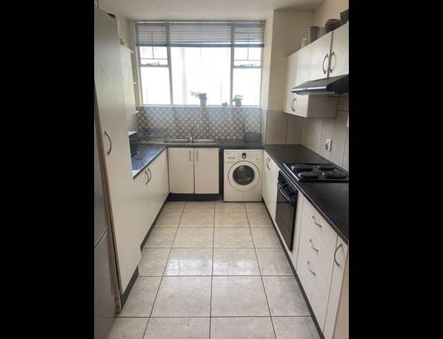 2 BEDROOM APARTMENT FOR SALE IN BEDFORD GARDENS